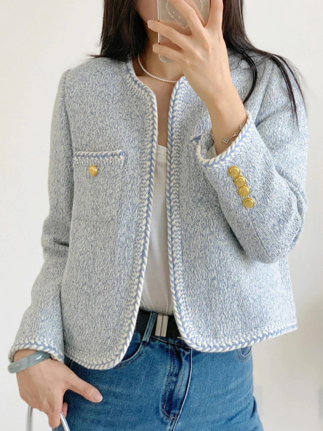 DAH Elite Charm Cardigan: Where Elegance Meets Everyday Comfort