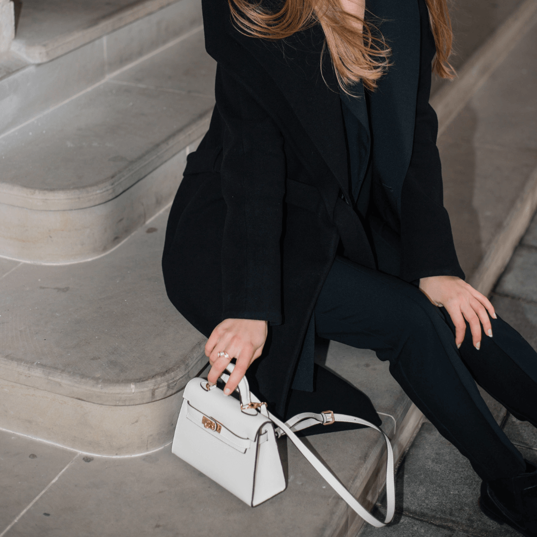 DAH Claire Leather Bag – Effortless Elegance in Every Detail