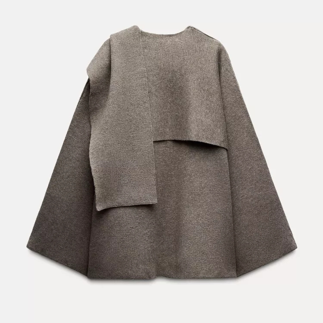 DAH Livia Cape Coat – Effortless Elegance for Every Occasion