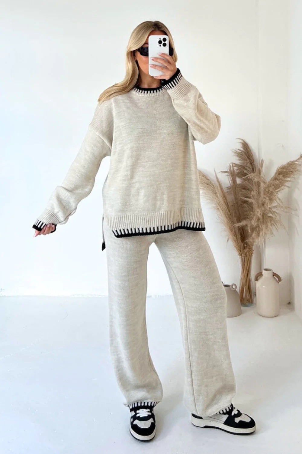 DAH Cozy Lounge Set – Your Go-To Comfort for Chilly Days