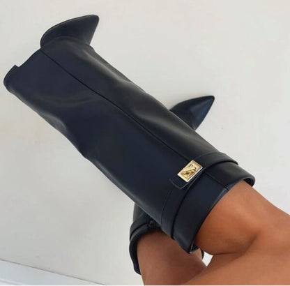 The DAH Ariana Boots: The Ultimate Blend of Luxury and Versatility!