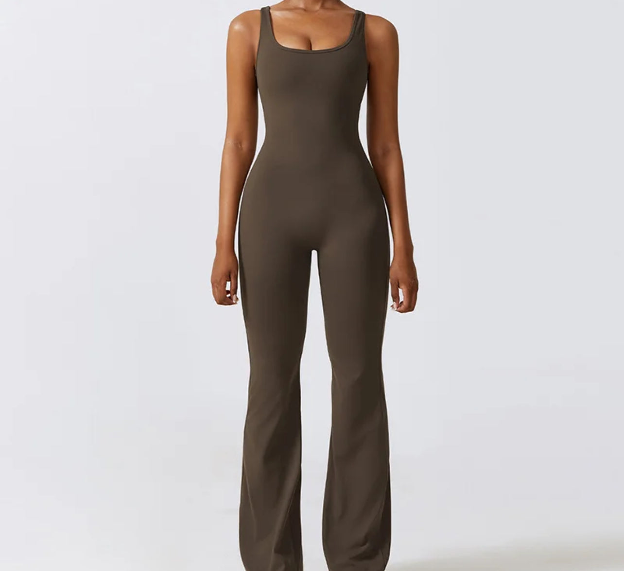 DAH Elisa Jumpsuit – Feel Confident and Powerful in Every Workout!