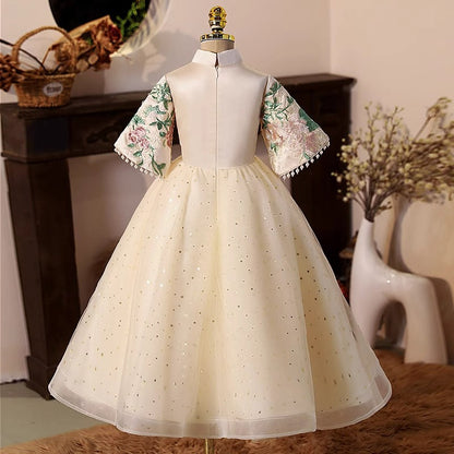 Elegant Baby Beige Buttoned Stand Collar With Embroidered Princess Dress Toddler Communion Dress