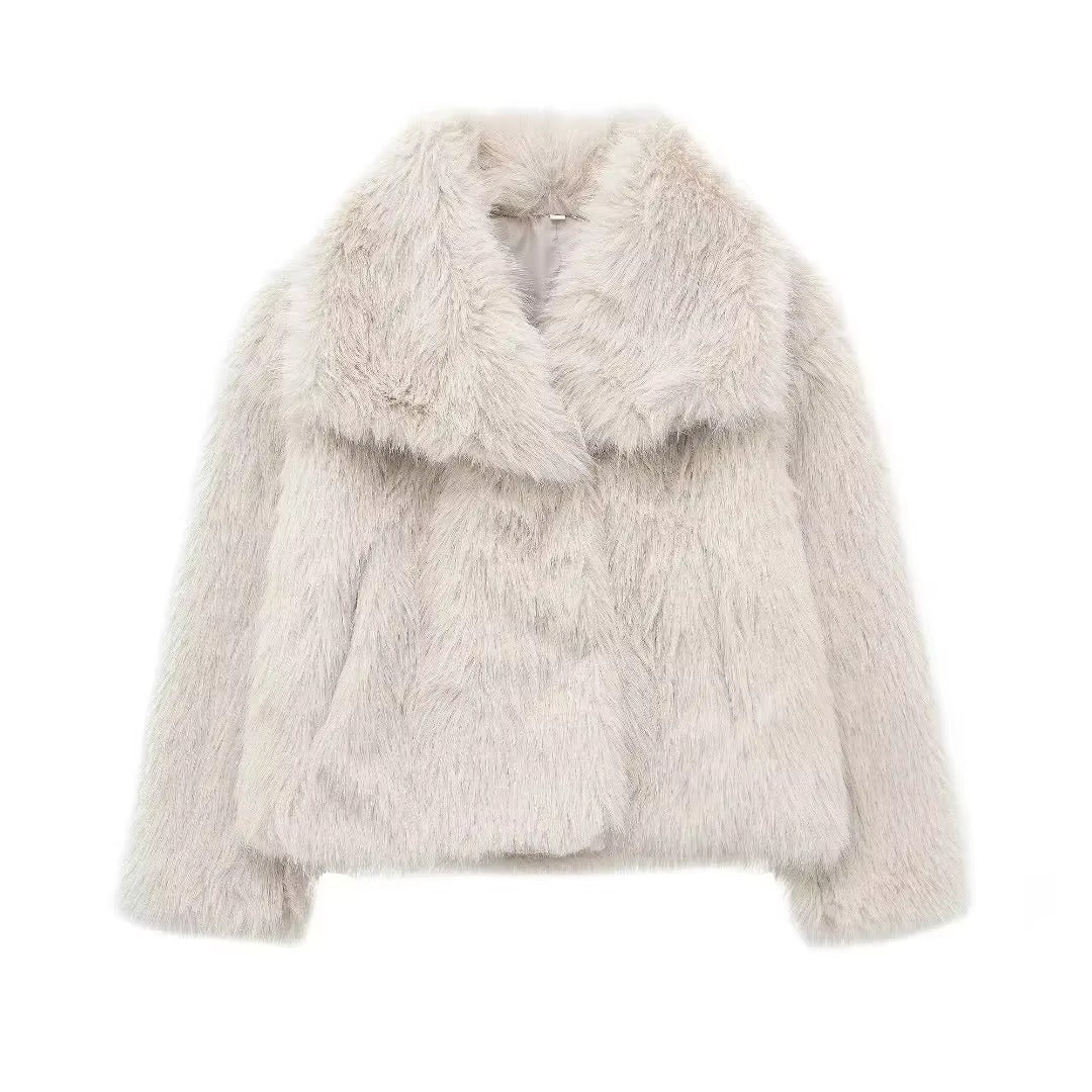 DAH Retro Luxe Fur Coat: Timeless Elegance Meets Modern Comfort