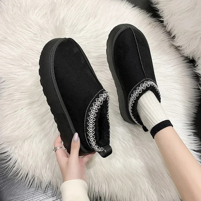 DAH Cozy UGC Slippers – True to Size