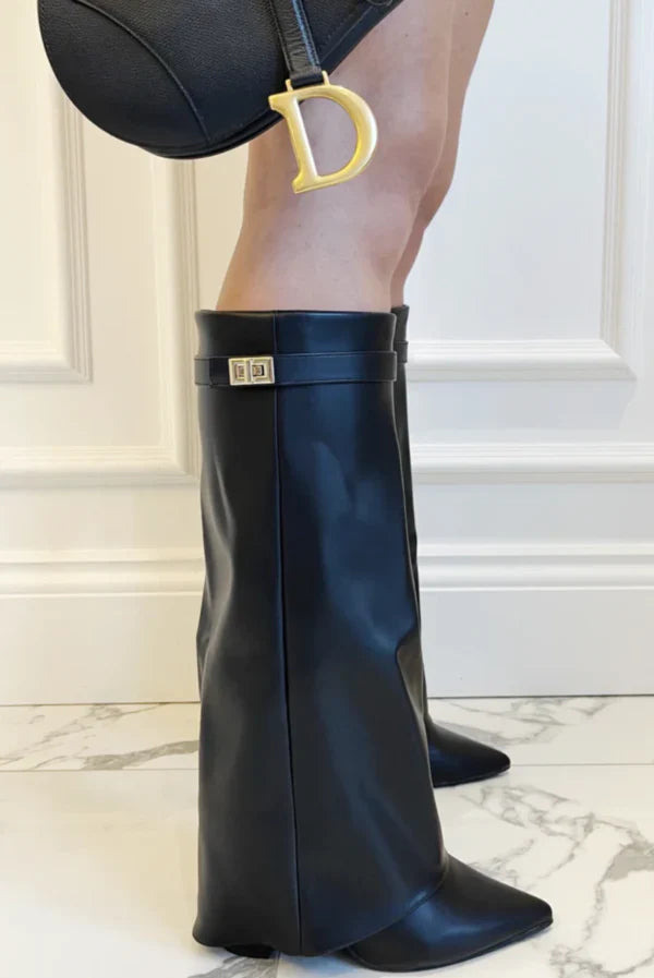 The DAH Ariana Boots: The Ultimate Blend of Luxury and Versatility!