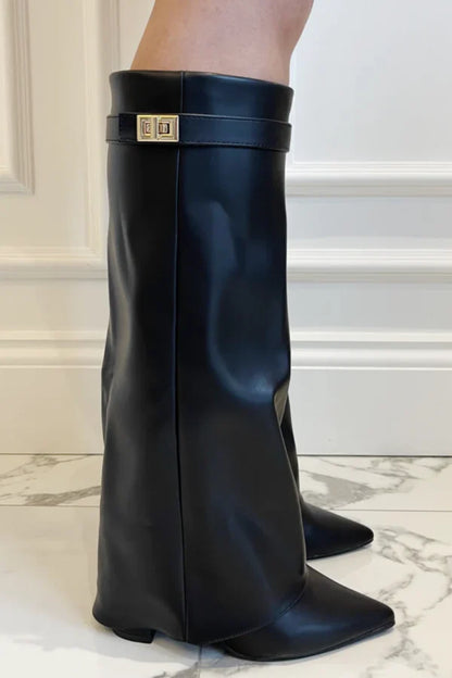 The DAH Ariana Boots: The Ultimate Blend of Luxury and Versatility!