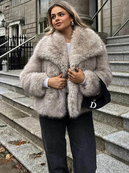 DAH Jade™ | Luxe Faux Fur Winter Coat – Bold Style, Ultimate Comfort