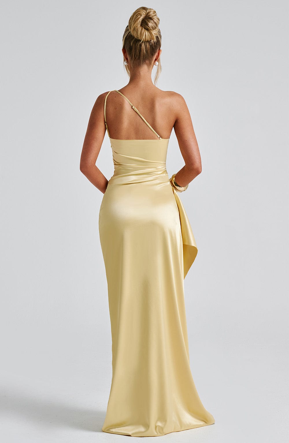 DAH Ariel Gown – Feel Like the Goddess You Are