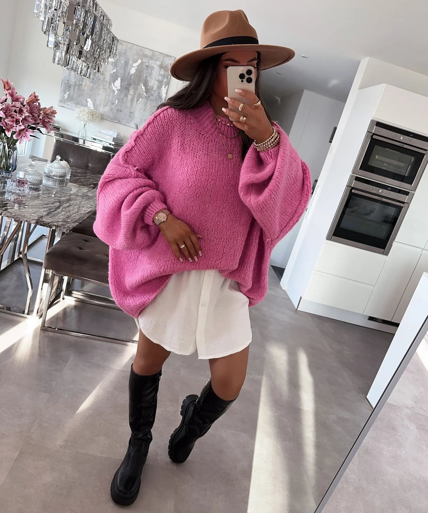 DAH Nata – Oversized Wool Sweater: Stylish and Comfortable for Fall and Winter