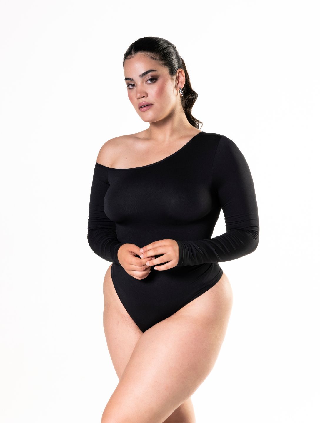 DAH One-Shoulder Long Sleeve Bodysuit – Sleek & Sexy Silhouette