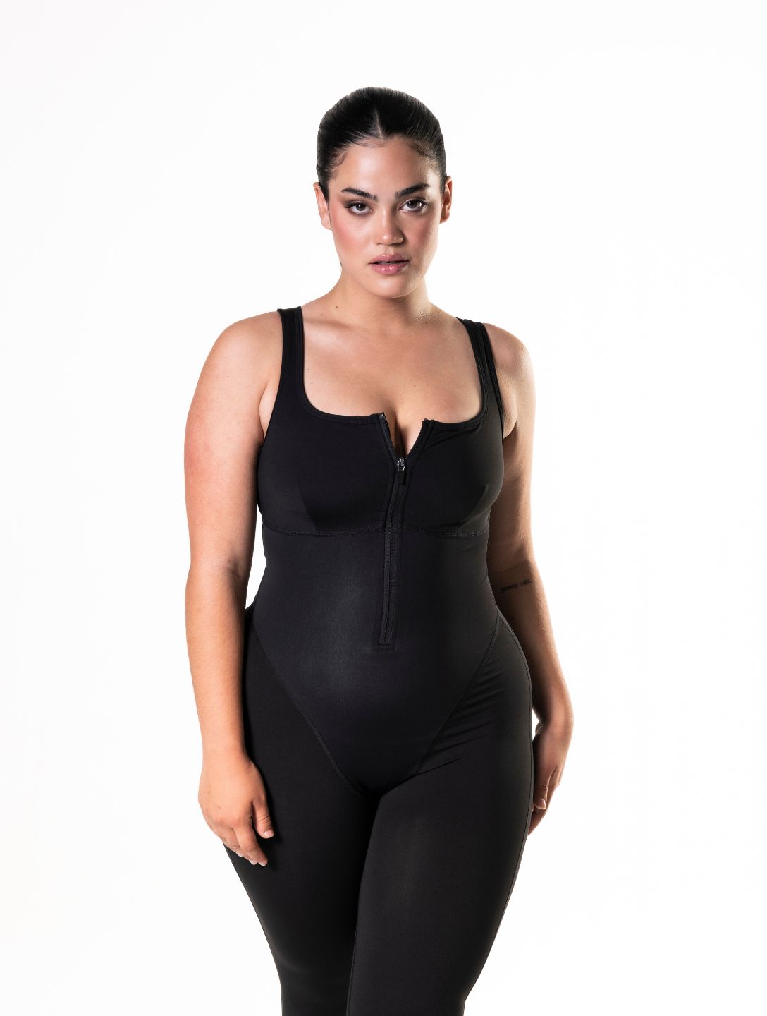 DAH Performance Front Zipper Catsuit – Ultimate Comfort & Flexibility