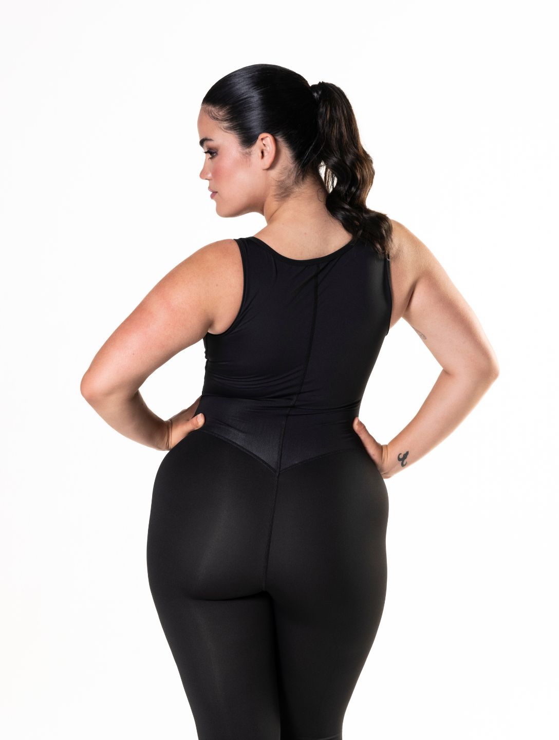 DAH Performance Front Zipper Catsuit – Ultimate Comfort & Flexibility