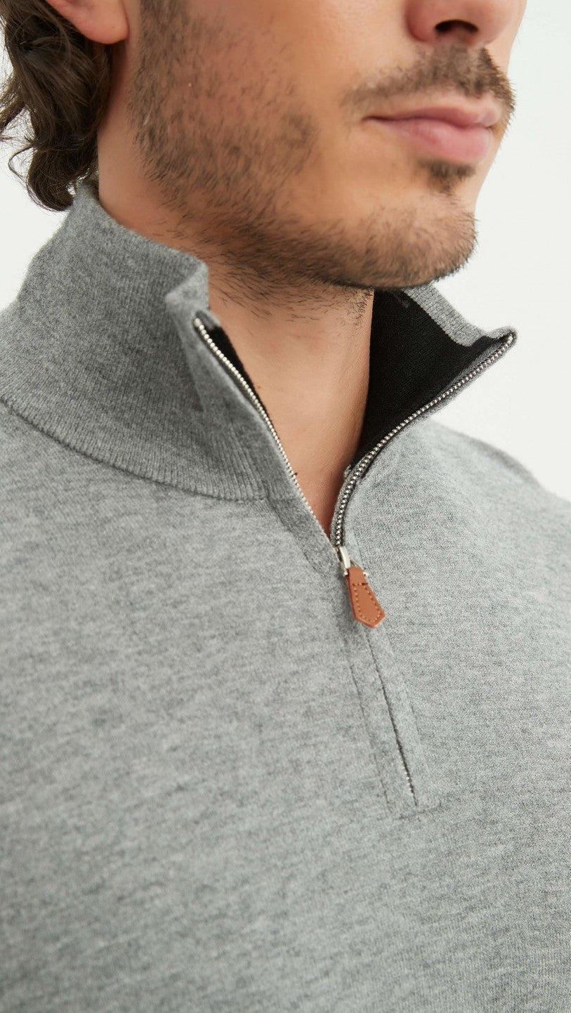 DAH Quarter-Zip Sweater – Premium Comfort with Cashmere Touch Innovation